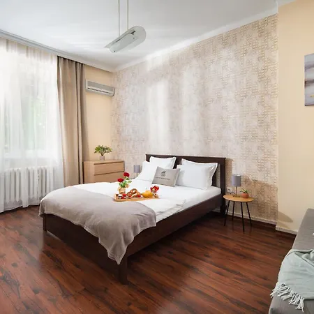 Apartment Your Spacious With Terrace & 3 Acs Sofia