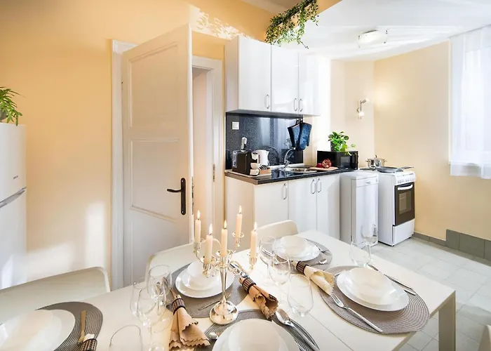 Your Spacious With Terrace & 3 Acs * 소피아